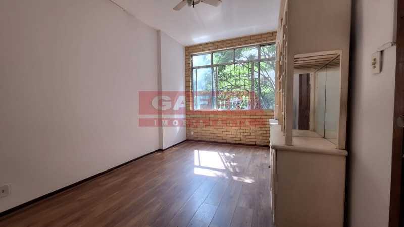 Apartamento à venda com 3 quartos, 86m² - Foto 2