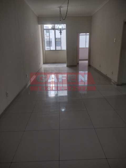 Apartamento para alugar com 3 quartos, 120m² - Foto 2