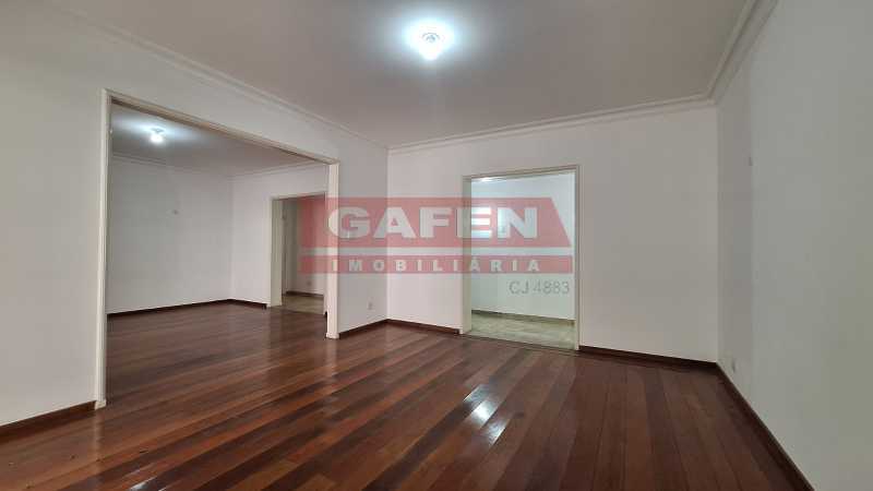 Apartamento à venda com 3 quartos, 220m² - Foto 3