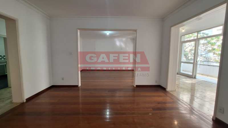 Apartamento à venda com 3 quartos, 220m² - Foto 6