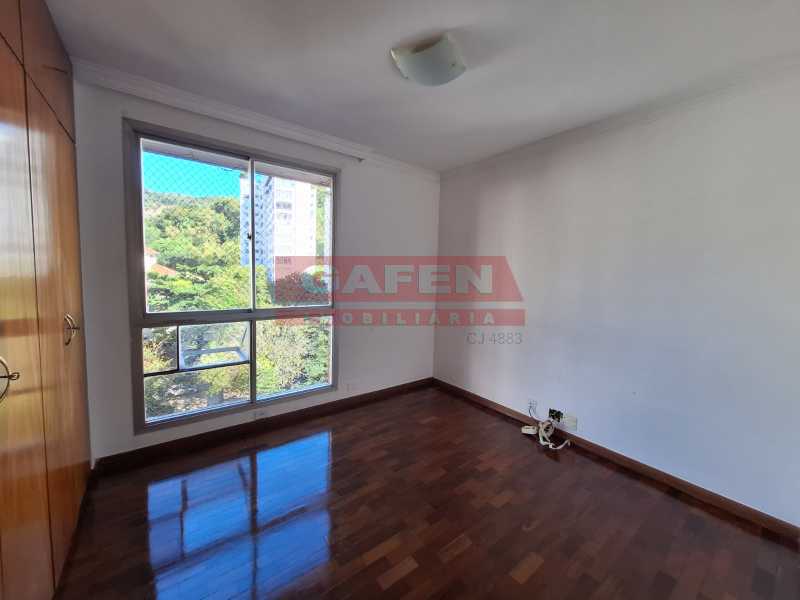 Apartamento à venda com 4 quartos, 119m² - Foto 13