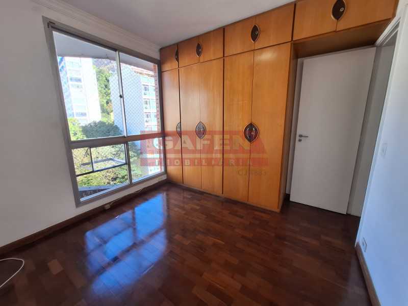 Apartamento à venda com 4 quartos, 119m² - Foto 17