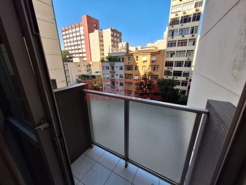 Apartamento à venda com 2 quartos, 78m² - Foto 10