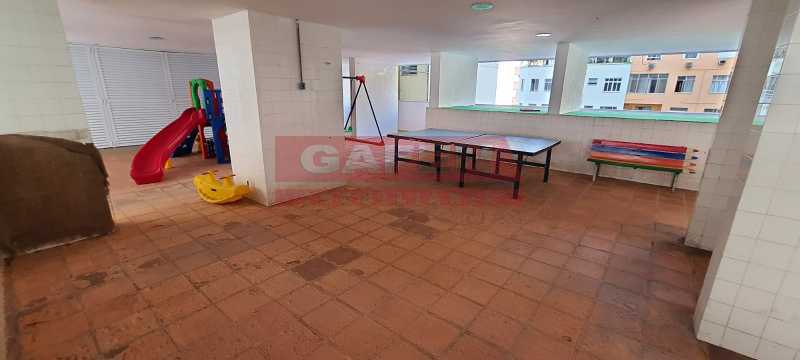 Apartamento à venda com 2 quartos, 78m² - Foto 28