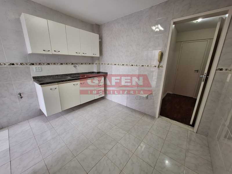 Apartamento à venda com 2 quartos, 95m² - Foto 18