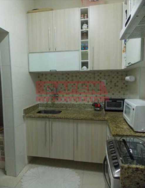 Apartamento à venda com 2 quartos, 80m² - Foto 18