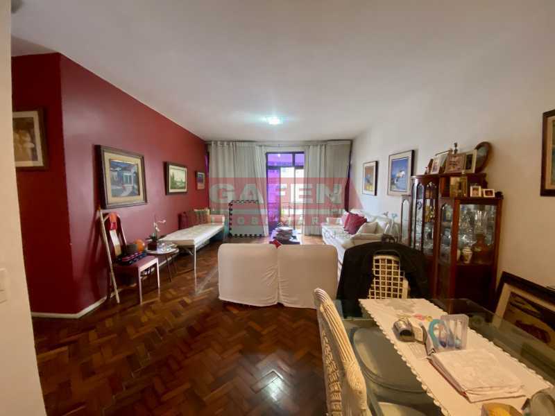 Apartamento à venda com 4 quartos, 167m² - Foto 1