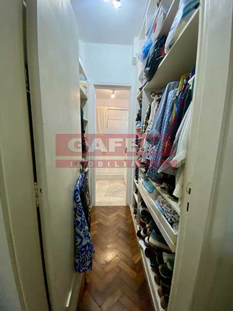 Apartamento à venda com 4 quartos, 167m² - Foto 10