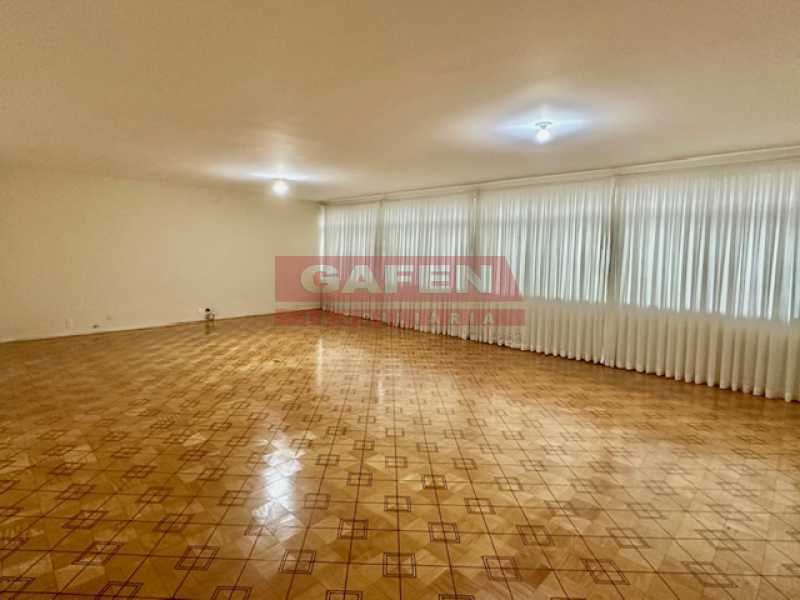 Apartamento para alugar com 4 quartos, 255m² - Foto 1