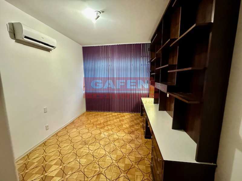 Apartamento para alugar com 4 quartos, 255m² - Foto 8