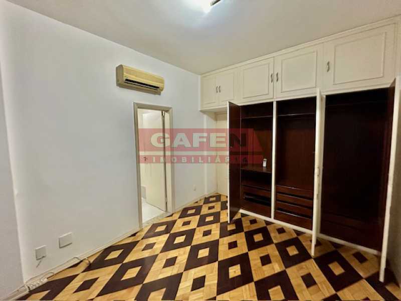 Apartamento para alugar com 4 quartos, 255m² - Foto 13