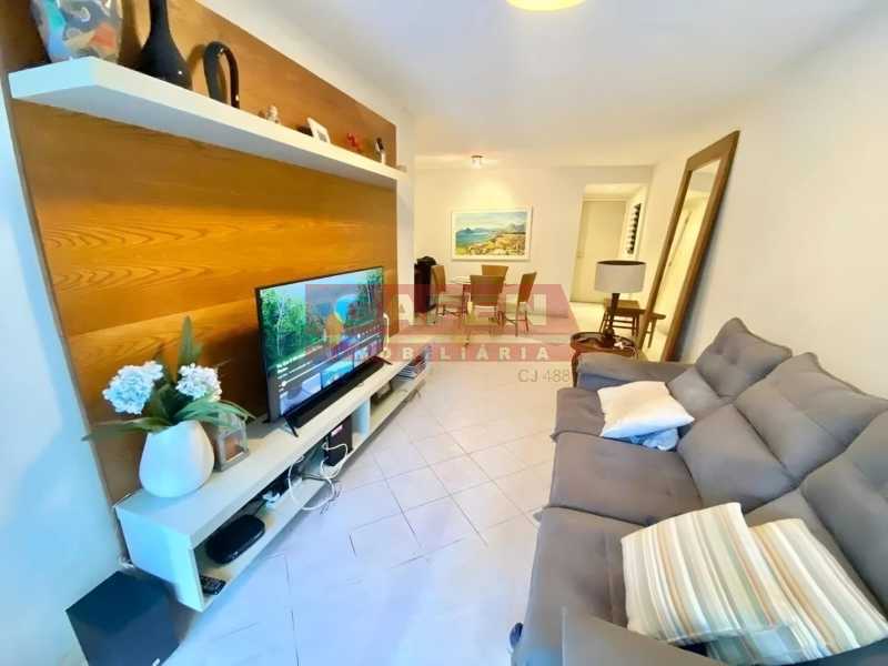 Apartamento à venda com 3 quartos, 110m² - Foto 3