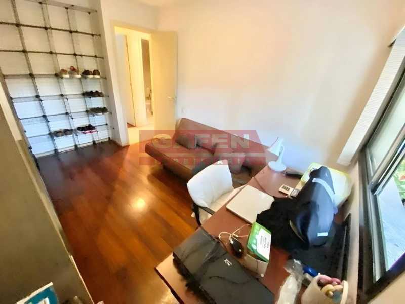 Apartamento à venda com 3 quartos, 110m² - Foto 12