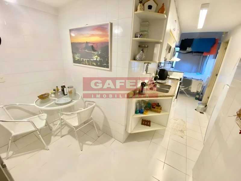 Apartamento à venda com 3 quartos, 110m² - Foto 13