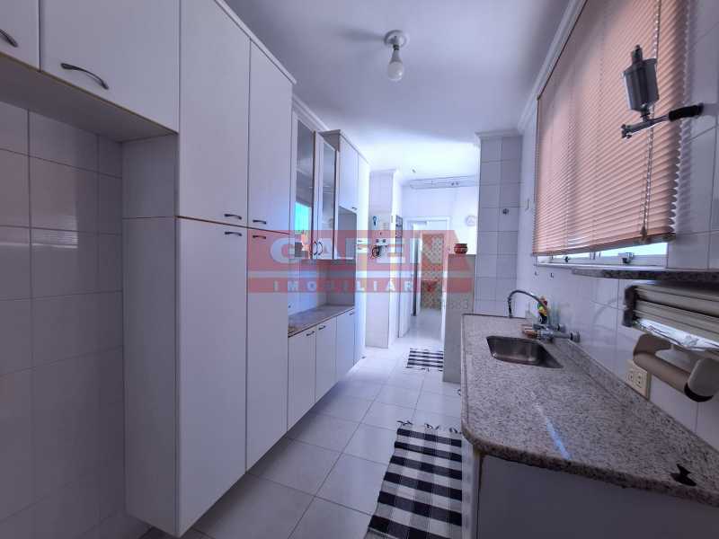 Apartamento à venda com 3 quartos, 95m² - Foto 19