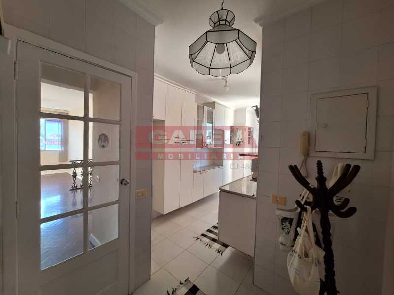 Apartamento à venda com 3 quartos, 95m² - Foto 20