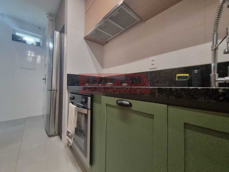 Apartamento para alugar com 3 quartos, 105m² - Foto 17