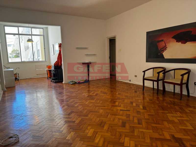 Apartamento à venda com 3 quartos, 130m² - Foto 5