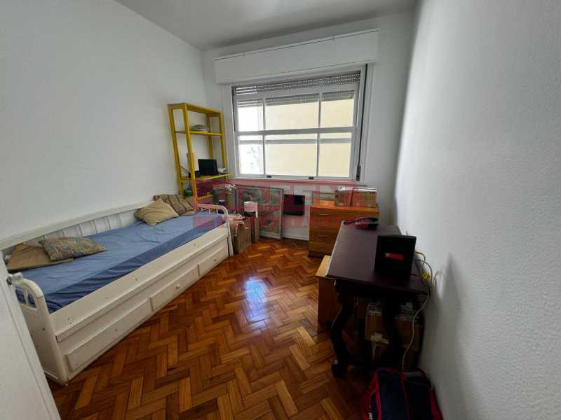 Apartamento à venda com 3 quartos, 130m² - Foto 10