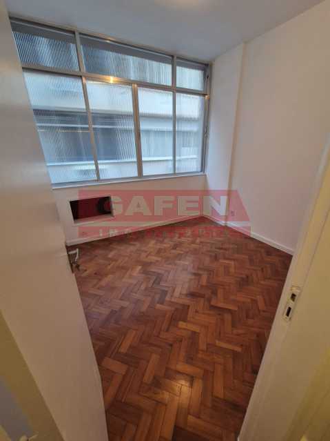 Apartamento à venda com 2 quartos, 65m² - Foto 3