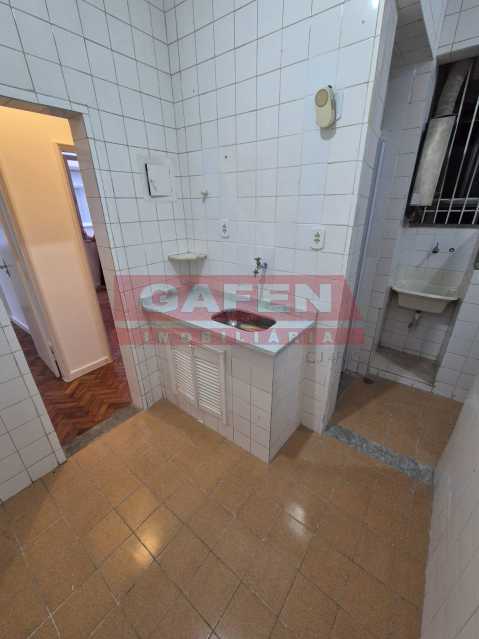 Apartamento à venda com 2 quartos, 65m² - Foto 9