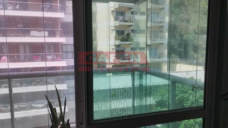 Apartamento à venda com 2 quartos, 91m² - Foto 2