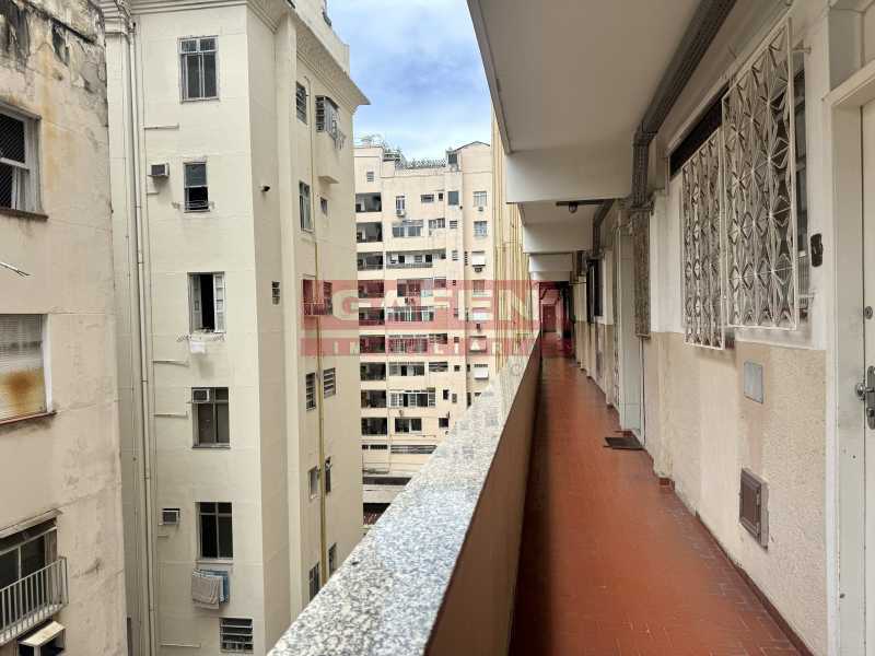 Apartamento à venda com 1 quarto, 40m² - Foto 27