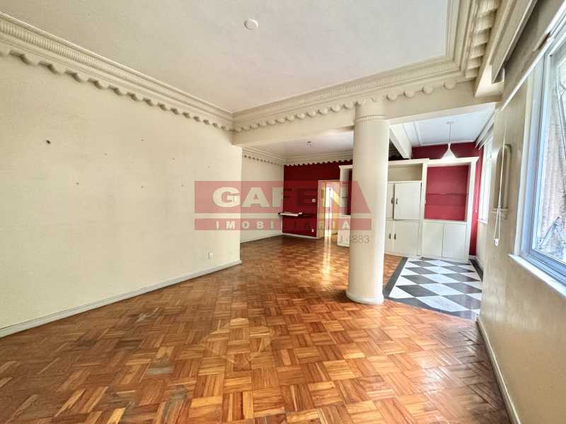 Apartamento à venda com 3 quartos, 165m² - Foto 4