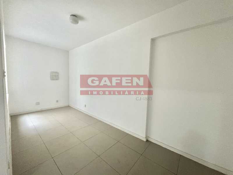 Apartamento para alugar com 3 quartos, 150m² - Foto 9