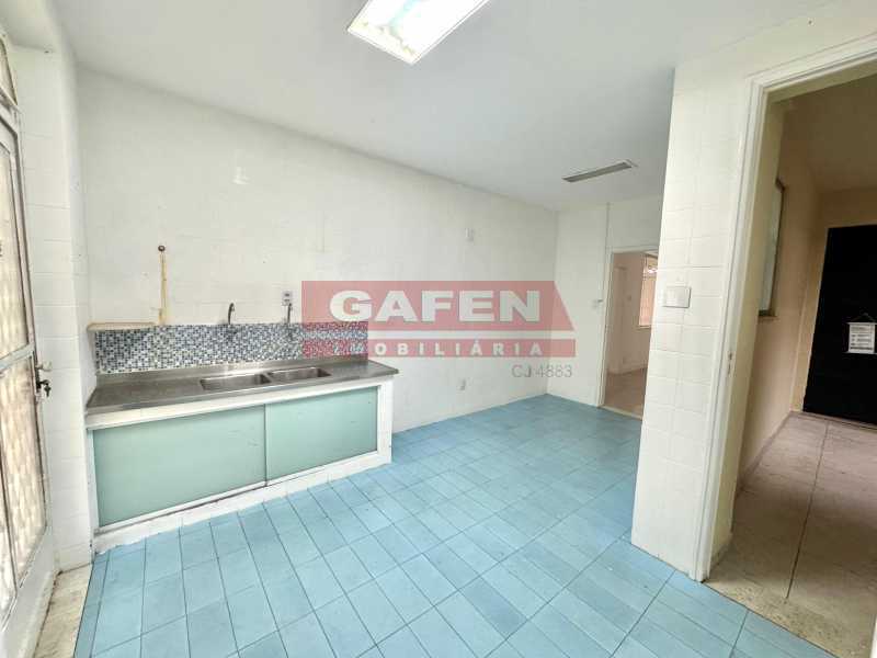 Apartamento à venda com 3 quartos, 150m² - Foto 10