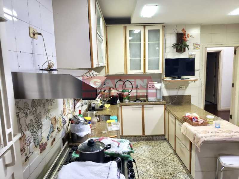 Apartamento à venda com 5 quartos, 300m² - Foto 20