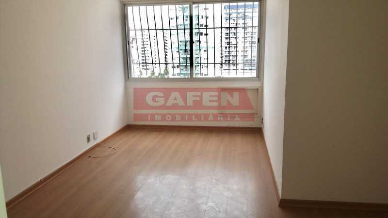 Apartamento à venda com 3 quartos, 90m² - Foto 1