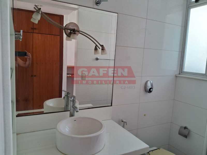 Apartamento à venda com 2 quartos, 75m² - Foto 14