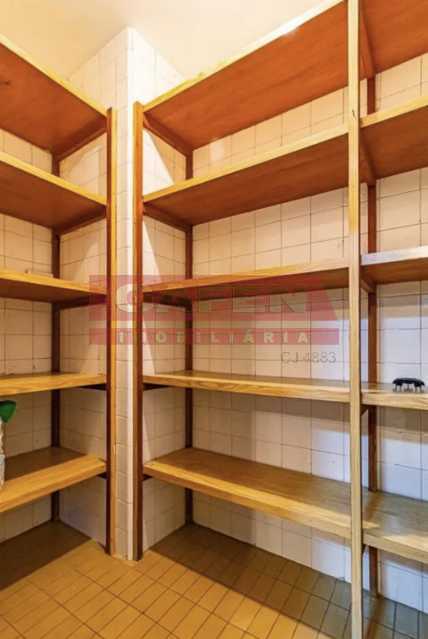 Apartamento à venda com 4 quartos, 270m² - Foto 17