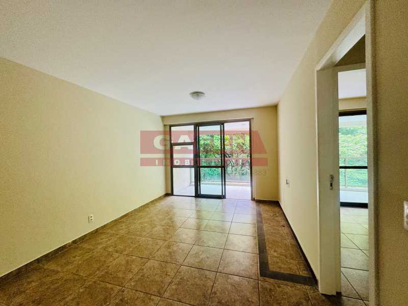 Apartamento à venda com 2 quartos, 104m² - Foto 4