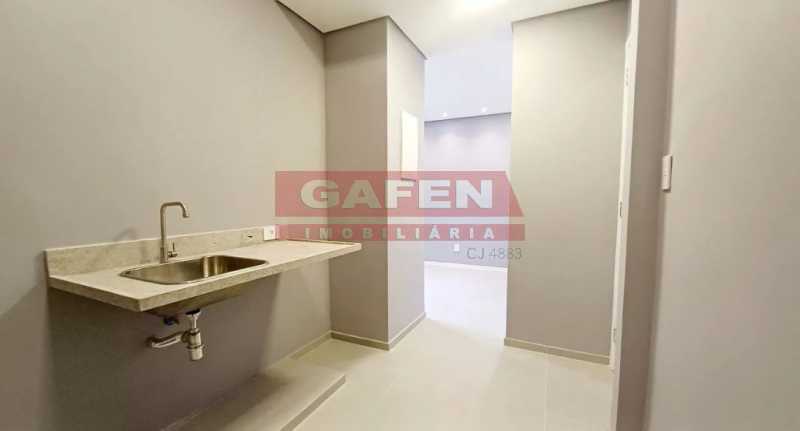 Apartamento à venda com 2 quartos, 79m² - Foto 14