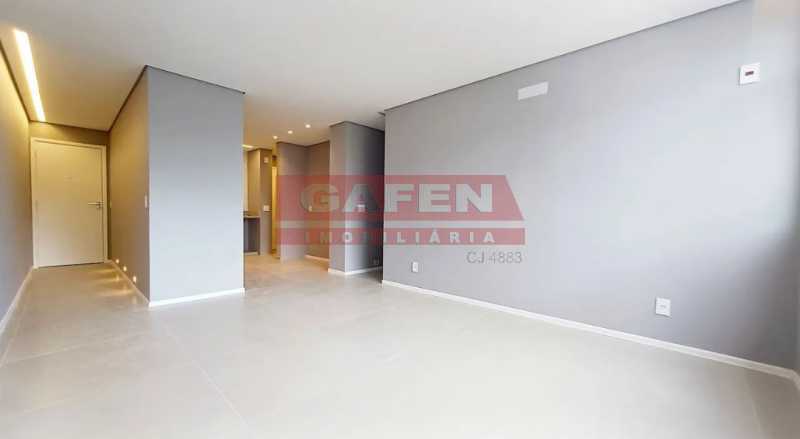 Apartamento à venda com 2 quartos, 79m² - Foto 4