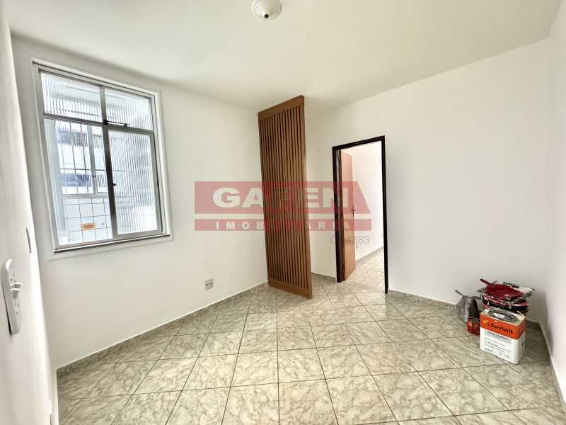 Apartamento à venda com 2 quartos, 50m² - Foto 2