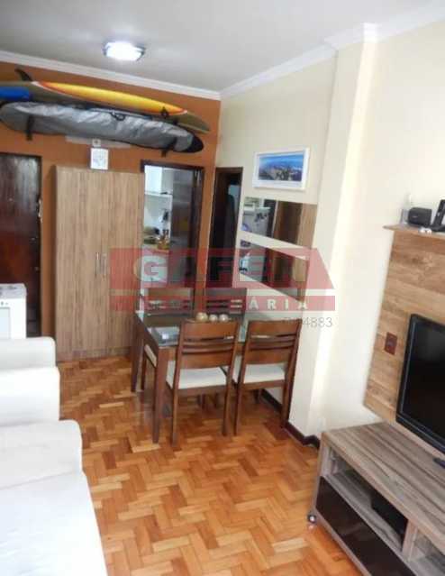 Apartamento à venda com 2 quartos, 60m² - Foto 4