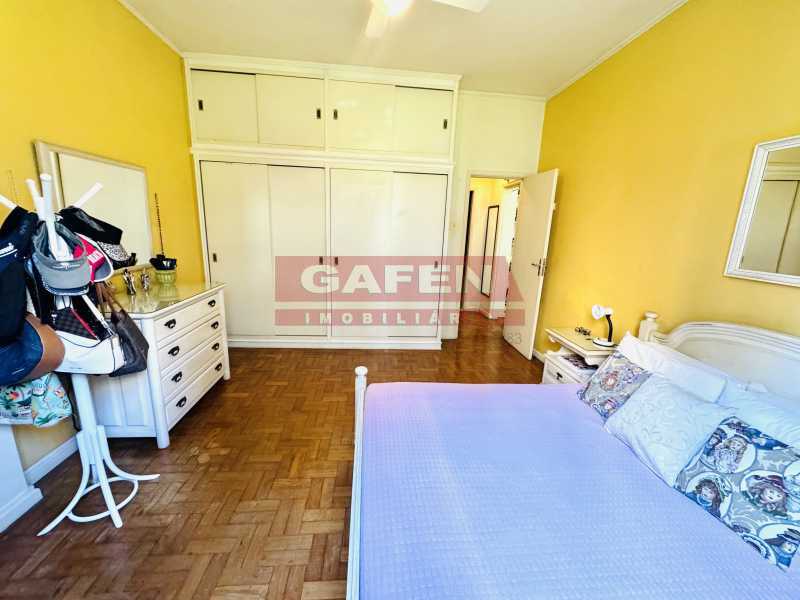 Apartamento à venda com 2 quartos, 80m² - Foto 14