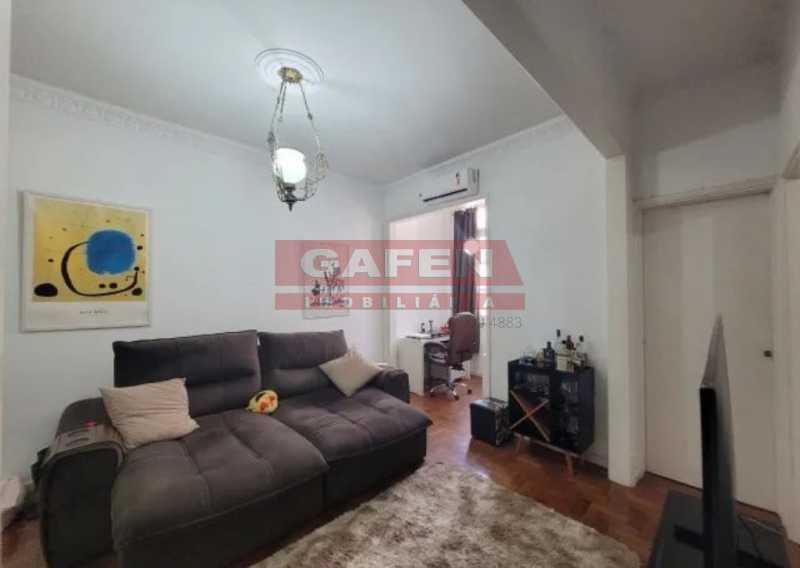 Apartamento à venda com 3 quartos, 75m² - Foto 2