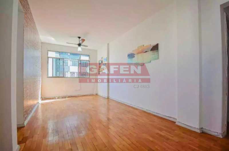 Apartamento à venda com 2 quartos, 65m² - Foto 4