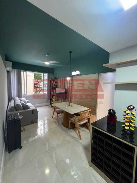 Apartamento à venda com 3 quartos, 105m² - Foto 3