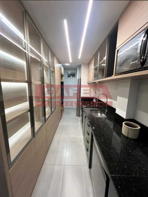 Apartamento para alugar com 3 quartos, 105m² - Foto 4