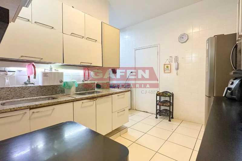 Apartamento para alugar com 3 quartos, 170m² - Foto 9