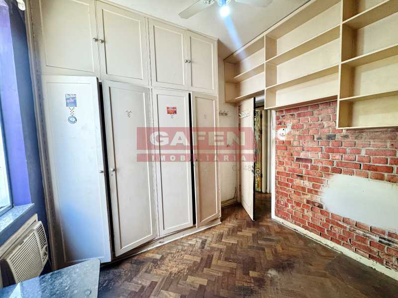 Apartamento à venda com 2 quartos, 70m² - Foto 26