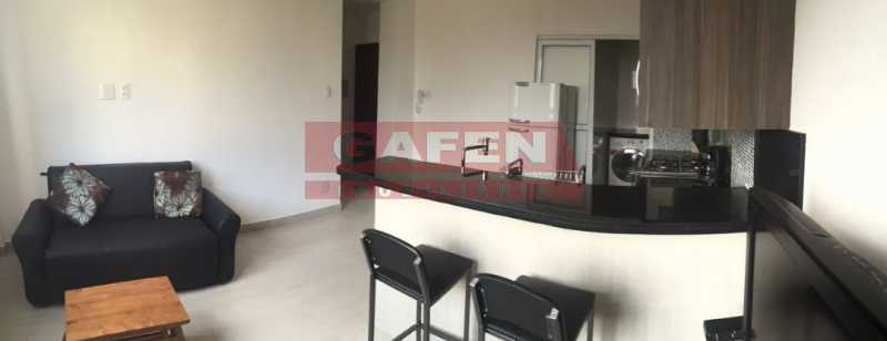 Apartamento à venda com 1 quarto, 55m² - Foto 2