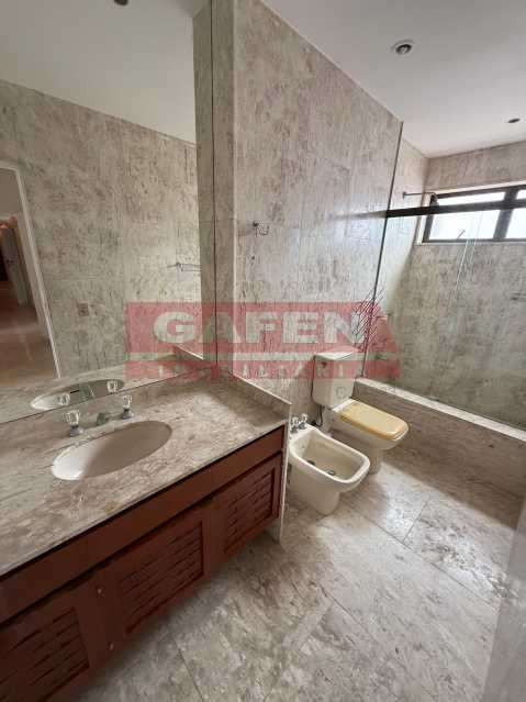 Apartamento para alugar com 4 quartos, 370m² - Foto 18