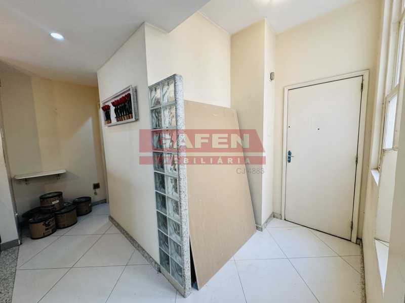 Apartamento à venda com 3 quartos, 130m² - Foto 12