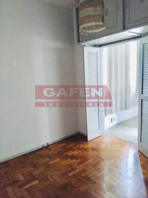 Apartamento à venda com 2 quartos, 90m² - Foto 2